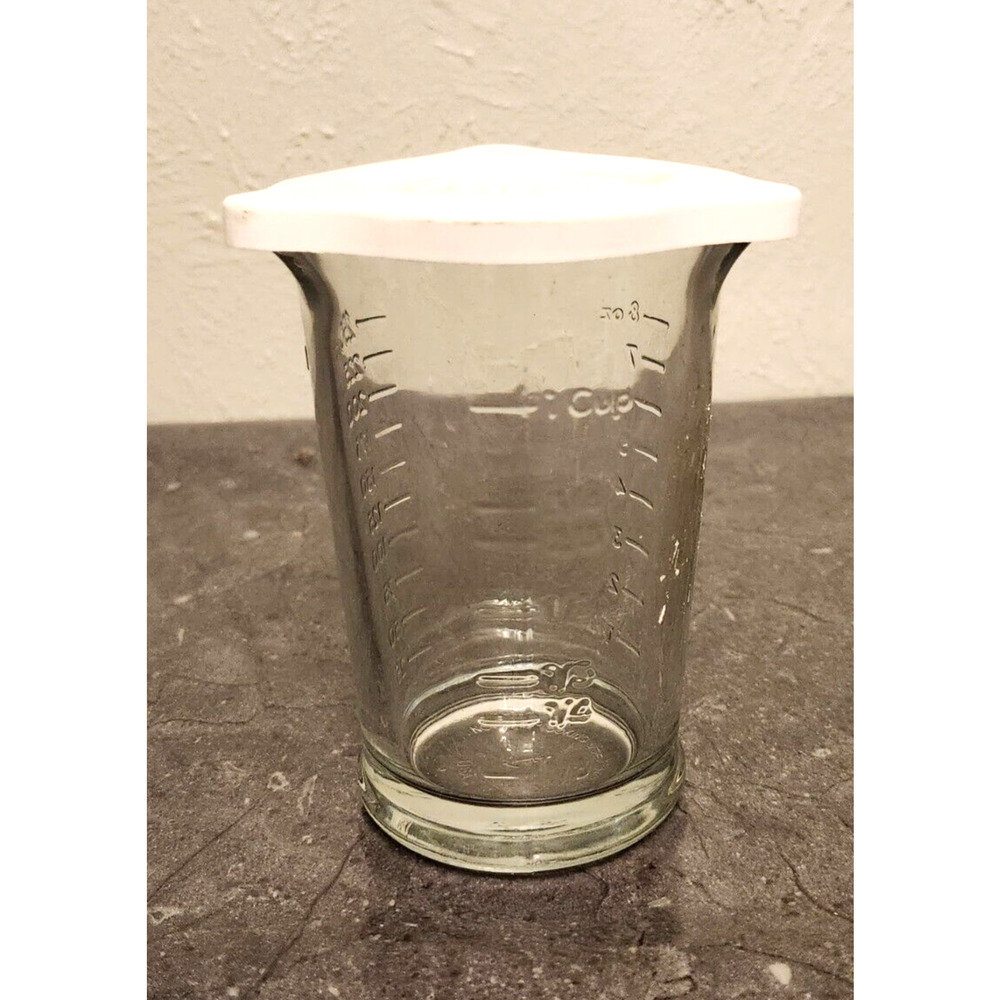 Anchor‎ Hocking 8-Ounce Triple Pour Measuring Cup, Clear, Set of 1